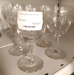 Lot 7 VERRES a EAU Pieds Graves 19e VERRERIE Art Table Service 7CUIS 20/12