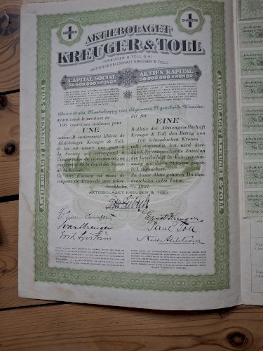 Lot actions, billets, enveloppes 1er jour, timbres, monnaies, cartes postales,..