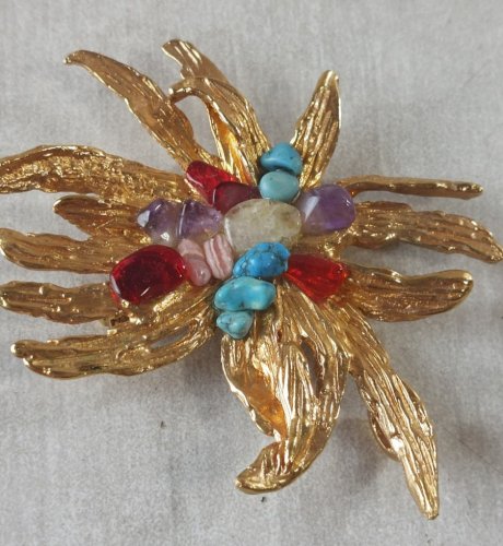 Lot d'anciennes broches / boucle de ceinture, en métal doré, Franklab Paris