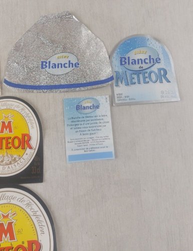 Lot danciennes étiquettes de bouteilles de bière, Méteor, BS18, blanche