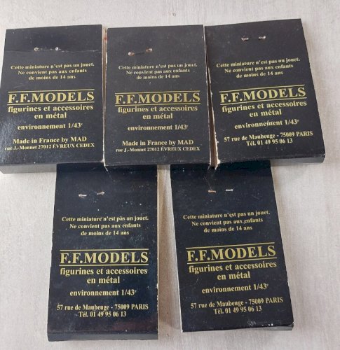 Lot danciennes figurines, en métal, F.F. Models, Mad 1/43
