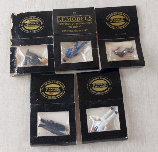 Lot d'anciennes figurines, en métal, F.F. Models, Mad 1/43