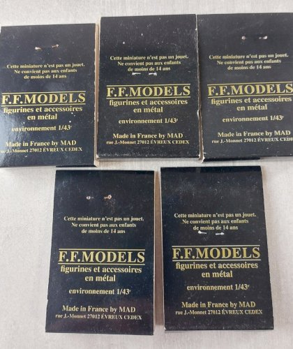 Lot danciennes figurines, femmes, en métal, F.F. Models, Mad 1/43