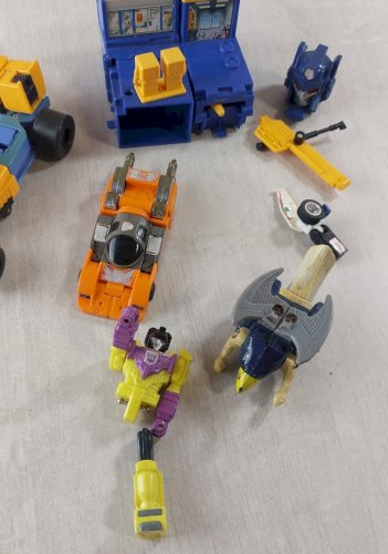 Lot d'anciennes figurines, Transformers G1, Hasbro Takara, années 80 - 90