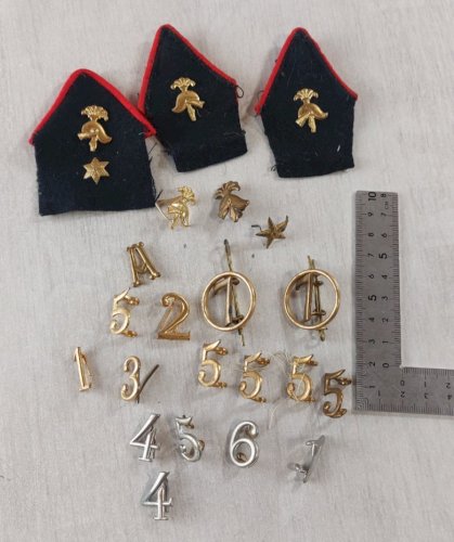 Lot d'anciennes insignes, Belgique ^