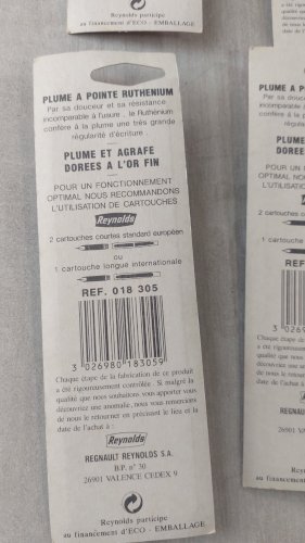 Lot d'anciennes stylos plumes, Reynolds, sous blister ^
