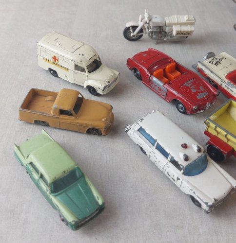 Lot d'anciennes voitures, en métal, Matchbox, vintage