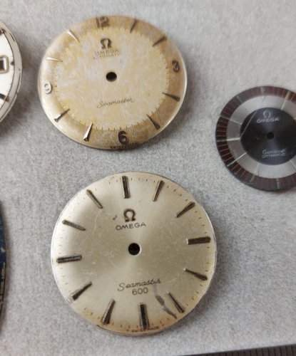 Lot danciens cadrans de montres, Omega Automatic Chronometer Constellation ^