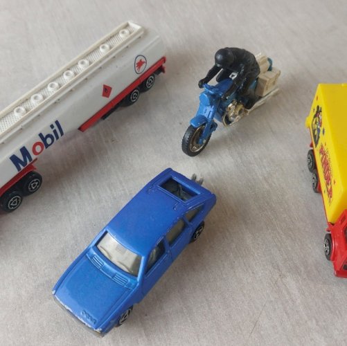 Lot d'anciens camions, en métal, Majorette, vintage