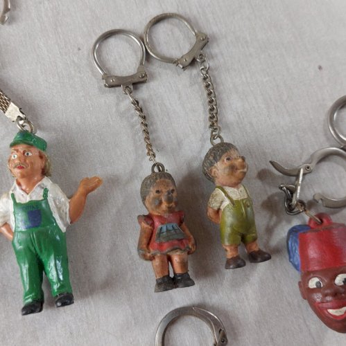 Lot d'anciens portes clés publicitaires, divers, vintage