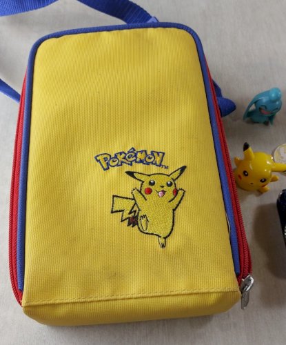 Lot d'anciens produits dérivés, Pokémon, vintage