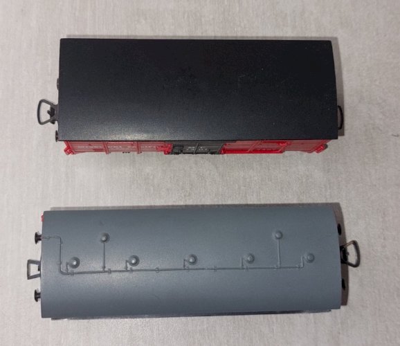 Lot d'anciens wagons / voitures, Union Pacific + Missouri Pacific, Piko, en HO