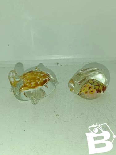 lot de 1 petites sculptures en verre style murano en bon etat