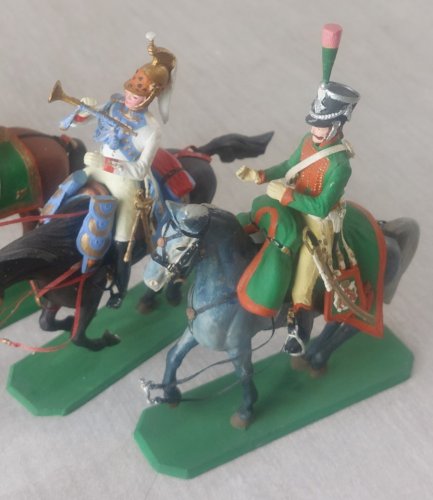 Lot de 10 anciennes figurines soldats / cavaliers, Historex, en plastique