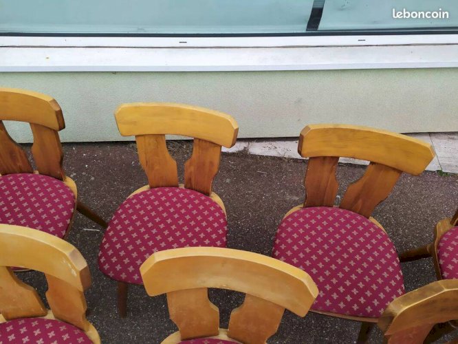 Lot de 10 chaises de bistrot bois avec coussin vintage année 70/80/90