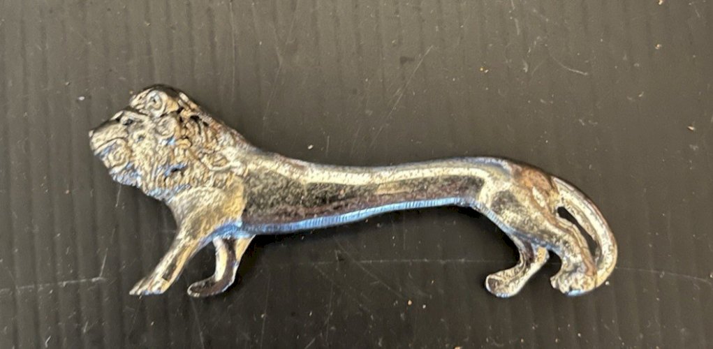 lot de 10 porte-couteaux  LION  en métal argenté décoration art de la table