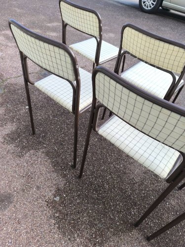 Lot de 12 chaises danois métal et tissu vintage