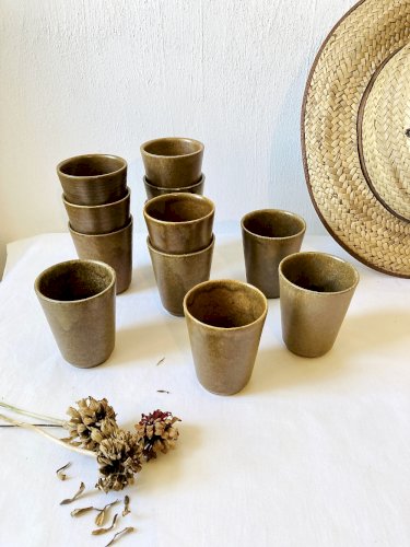 Lot de 12 gobelets en grès émaillé, Grès Pots Digoin