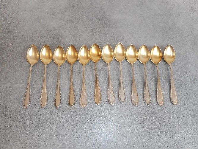 LOT DE 12 PETITES CUILLERES A MOKA ALPAGGA