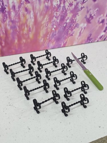 lot de 12 porte-couteaux en fer forgé médiéval