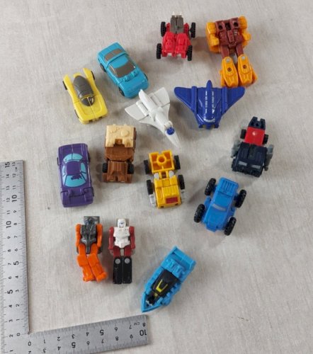 Lot de 14 anciennes figurines, Transformers G1, Hasbro Takara, années 88 - 90