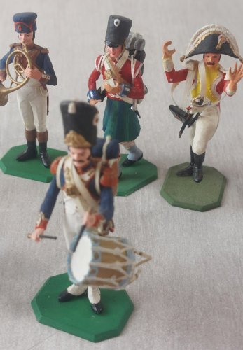Lot de 15 anciennes figurines soldats, Historex, en plastique, 1/32