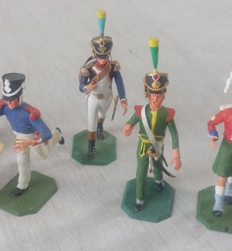 Lot de 15 anciennes figurines soldats, Historex, en plastique, 1/32