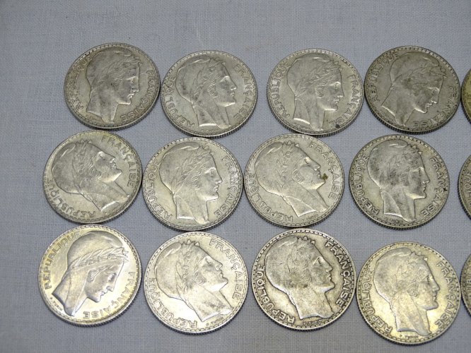- LOT DE 17 PIECES 10 FRANCS TURIN ARGENT 1930,33,34 MONNAIE ANCIENNE
