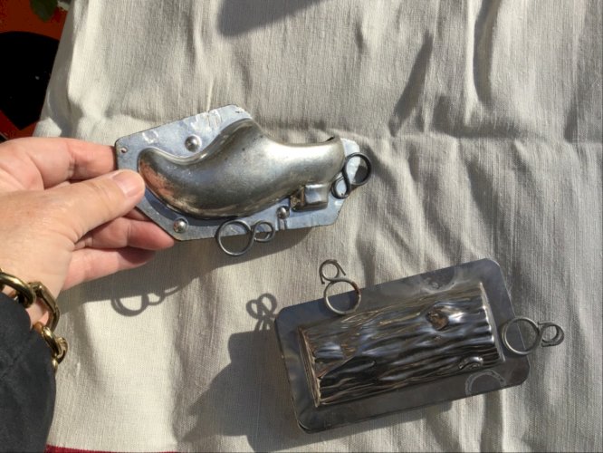 Lot de 2 ANCIEN MOULE A CHOCOLAT  bûche et sabot