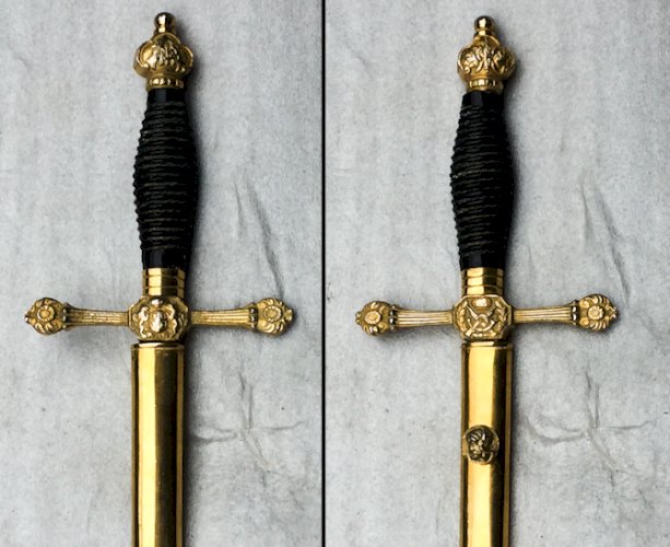 LOT DE 2 EXCEPTIONNELLES & SUPERBES ÉPÉES ESPAGNOLES DE TOLEDO, FIN XIX, DORURE, ORIGINAL
