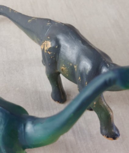 Lot de 2 figurines dinosaure, Diplodocus, en plastique peint, Starlux ^
