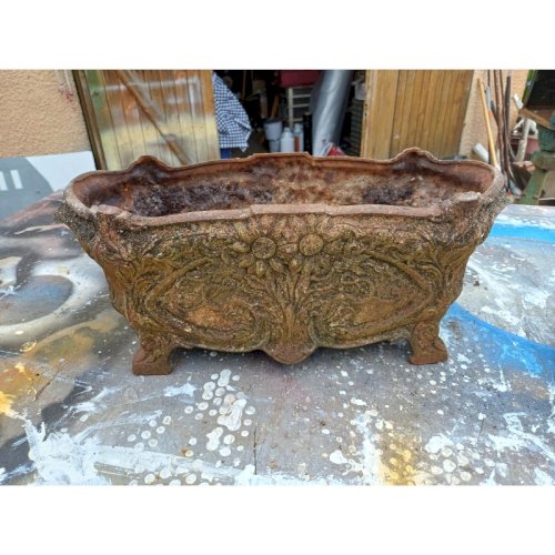 Lot de 2 Jardinières en Fonte 1900 de Charleville - Mézières