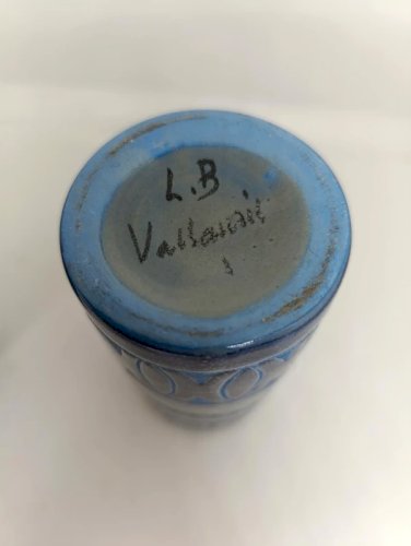 lot de 2 petits vases vallauris signés Louis Bacculini en bon etat