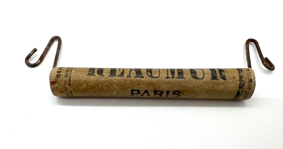 Lot de 2 poignées publicitaires anciennes – Réaumur & La Belle Jardinière, Paris