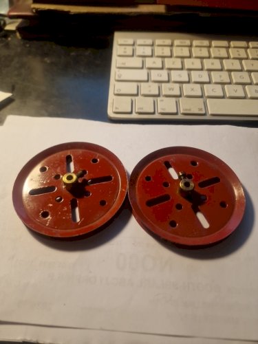 Lot De 2 POULIEs MECCANO , réf 19b Diamètre 7,5 cm Ref 2