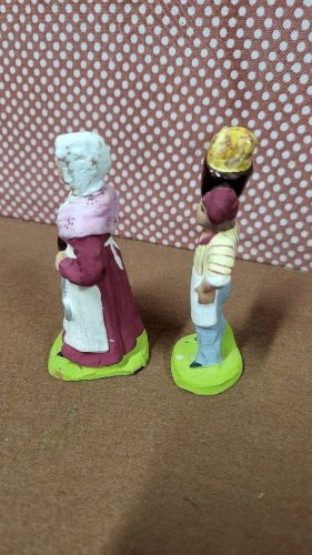 LOT DE 2 SANTONS POUR CRECHE EN TERRE CUITE N° 41