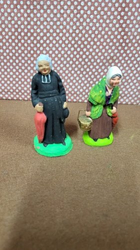 LOT DE 2 SANTONS POUR CRECHE EN TERRE CUITE N° 42