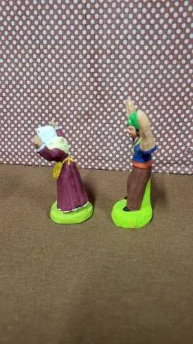 LOT DE 2 SANTONS POUR CRECHE EN TERRE CUITE N° 44