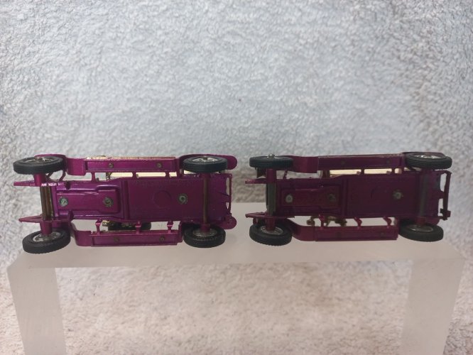 Lot De 2 Voiture Yesteryear Matchbox....1436