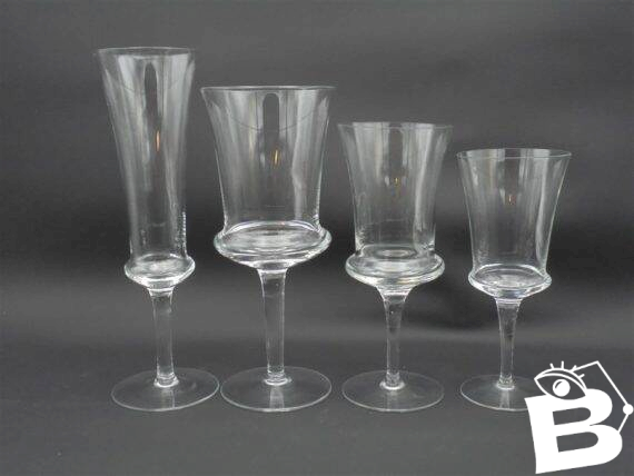 Lot de 24 verres à pied