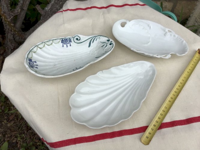 Lot de 3 ancien ravier faïence et Terre de Fer numéroté  et 1 porcelaine  19eme