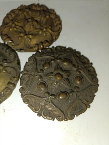 lot de 3 anciennes poignee de porte decor rosace en laiton en bon etat