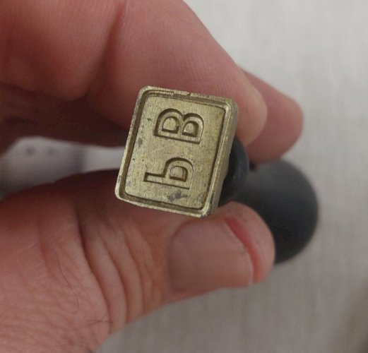 Lot de 3 anciens sceaux / cachets à cire