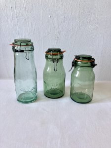 Lot de 3 bocaux de conserve en verre moulé, fermeture à étrier – La Lorraine, Durfor, Goulou