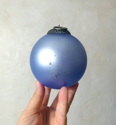 Lot de 3 boules de Noël anciennes en verre soufflé bleu mat