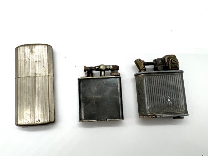 Lot de 3 Briquets Anciens – Lancel, Bargue Dunhill & Art Déco – Années 1930-1950