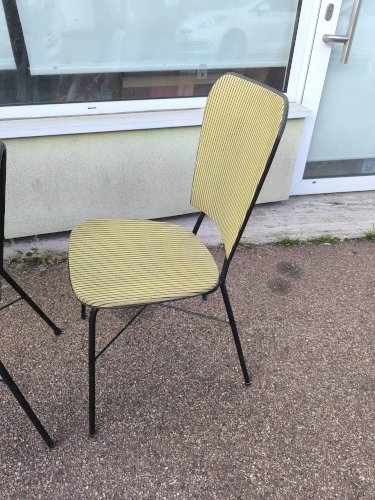 Lot de 3 chaises vintage skaï jaune rouge