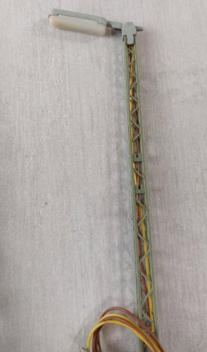 Lot de 3 lampadaires pylônes, Märklin, 19 cm, en HO