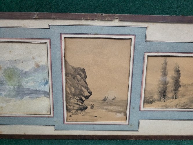 LOT DE 3 PETITES AQUARELLES SOUS VERRE SIGNEES F JAVEL