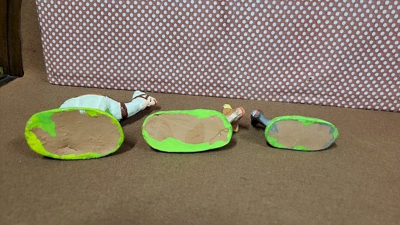 LOT DE 3 SANTONS ANIMAUX POUR CRECHE EN TERRE CUITE N° 39